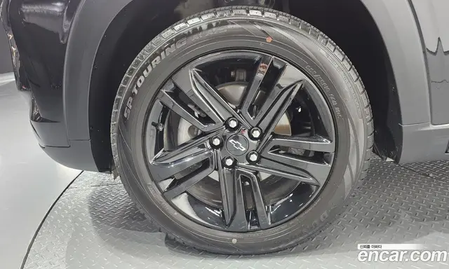 Chevrolet Trax 2023 1.2 автомат (гидро), миниатюра 5