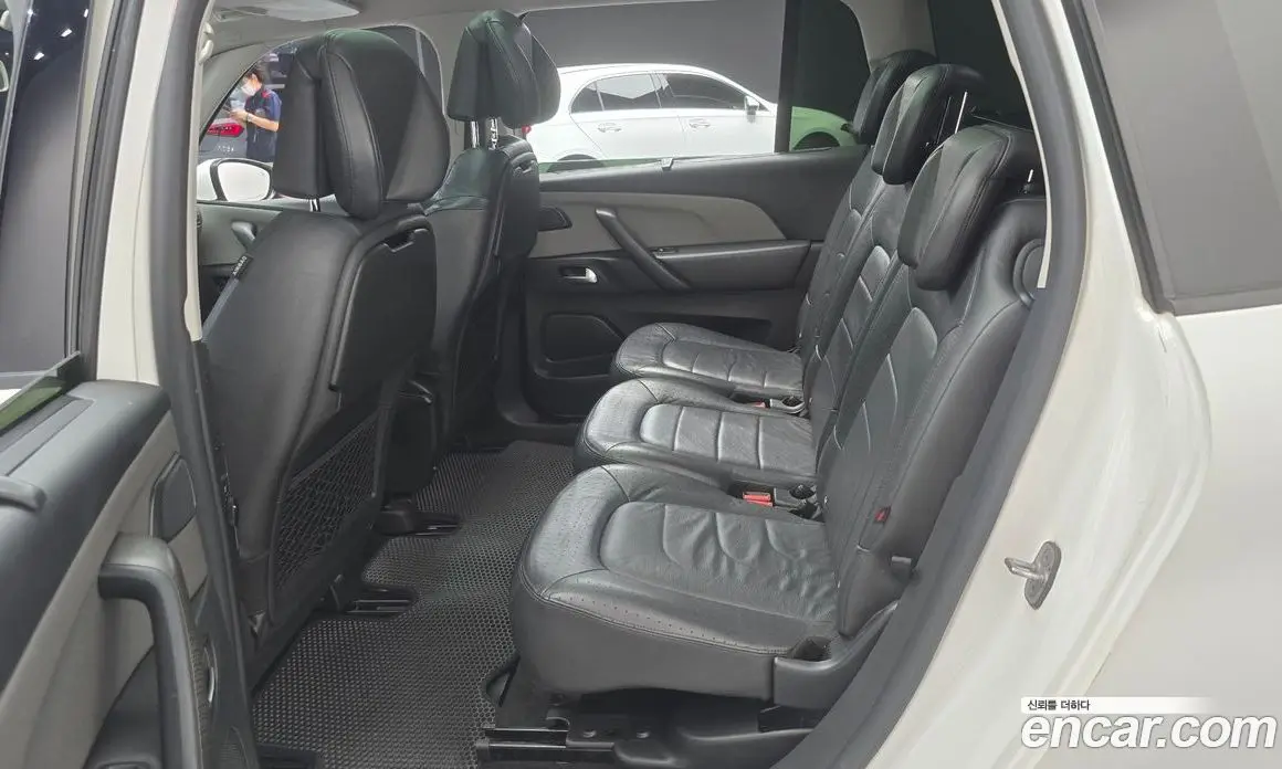 Citroen C4 Picasso 2015 2.0 автомат (гидро), фото 12 Citroen C4 Picasso 2015 2.0 автомат (гидро), фото 12