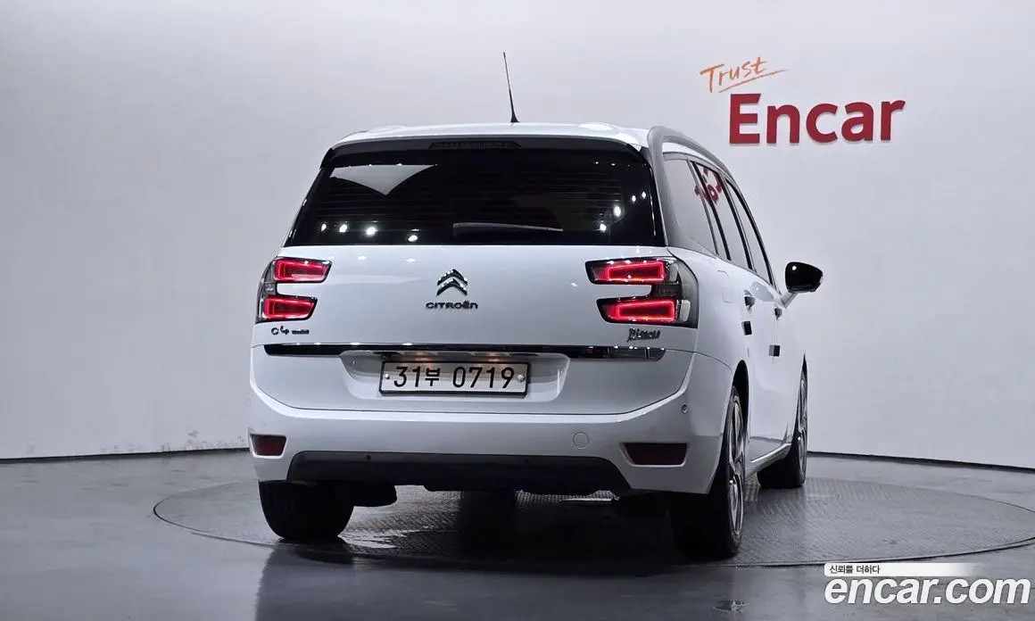 Citroen C4 Picasso 2015 2.0 автомат (гидро), фото 4 Citroen C4 Picasso 2015 2.0 автомат (гидро), фото 4