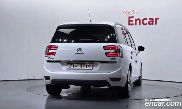 Citroen C4 Picasso 2015 2.0 автомат (гидро), миниатюра 4 Citroen C4 Picasso 2015 2.0 автомат (гидро), миниатюра 4
