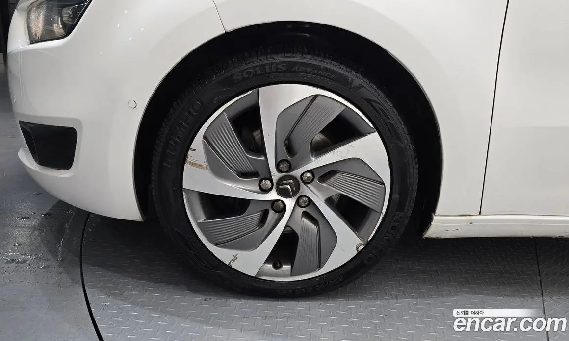 Citroen C4 Picasso 2015 2.0 автомат (гидро), фото 5 Citroen C4 Picasso 2015 2.0 автомат (гидро), фото 5