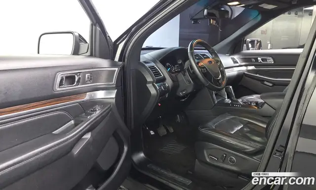Ford Explorer 2016 2.3 автомат (гидро), миниатюра 10 Ford Explorer 2016 2.3 автомат (гидро), миниатюра 10