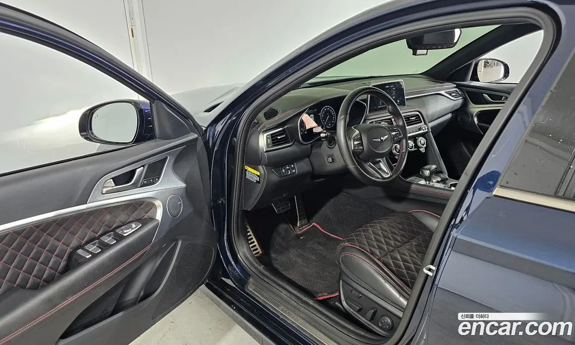 Genesis G70 2019 3.3 автомат (гидро), фото 10 Genesis G70 2019 3.3 автомат (гидро), фото 10