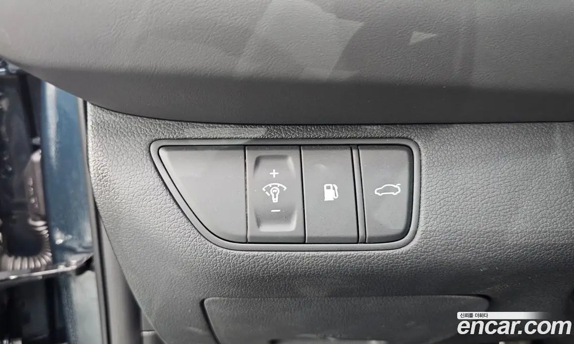 Genesis G70 2022 2.0 автомат (гидро), фото 25 Genesis G70 2022 2.0 автомат (гидро), фото 25