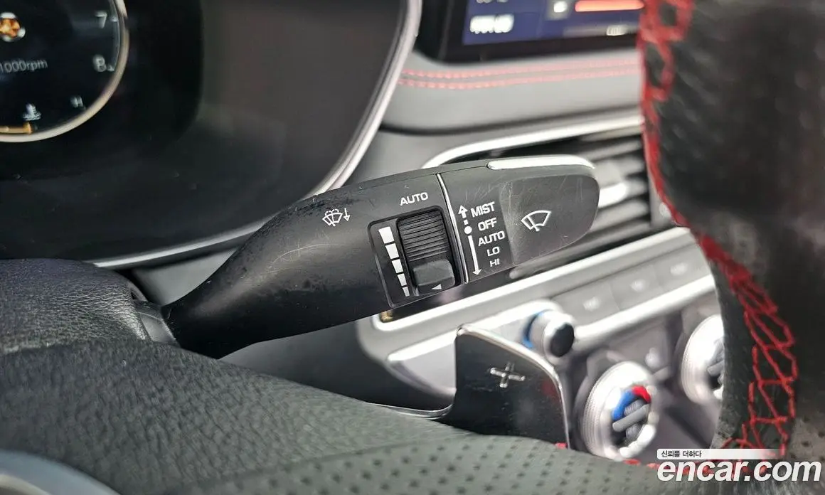 Genesis G70 2022 2.0 автомат (гидро), фото 30 Genesis G70 2022 2.0 автомат (гидро), фото 30
