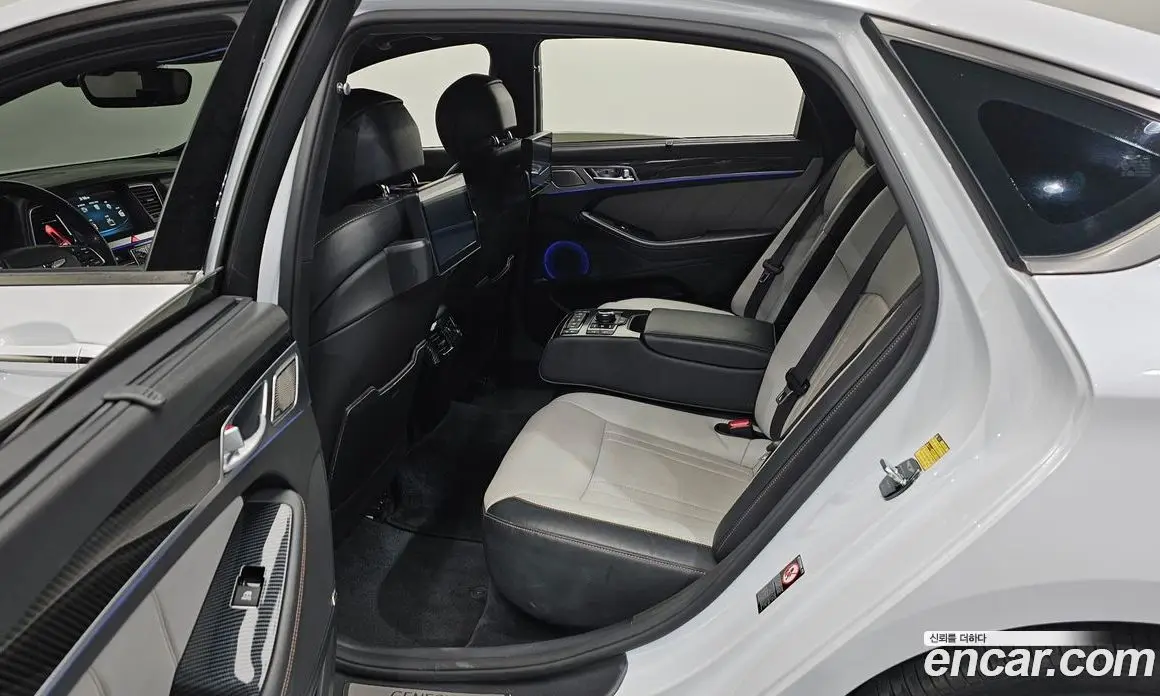 Genesis G80 2018 3.3 автомат (гидро), фото 11 Genesis G80 2018 3.3 автомат (гидро), фото 11