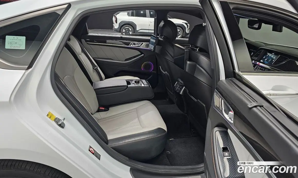 Genesis G80 2018 3.3 автомат (гидро), фото 12 Genesis G80 2018 3.3 автомат (гидро), фото 12