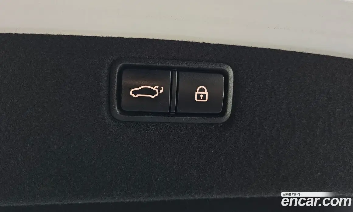 Genesis G80 2018 3.3 автомат (гидро), фото 20 Genesis G80 2018 3.3 автомат (гидро), фото 20