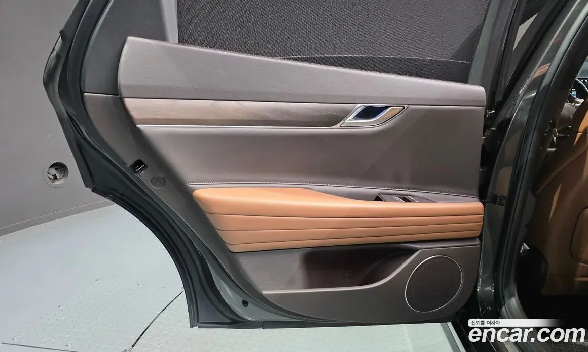 Genesis G80 2024 2.5 автомат (гидро), фото 15 Genesis G80 2024 2.5 автомат (гидро), фото 15