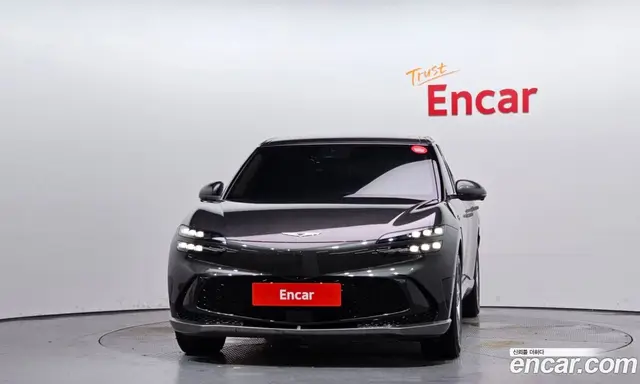 Genesis GV60 2023 0.1 автомат (гидро), миниатюра 3 Genesis GV60 2023 0.1 автомат (гидро), миниатюра 3