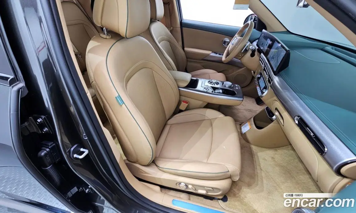 Genesis GV60 2023 0.1 автомат (гидро), фото 25 Genesis GV60 2023 0.1 автомат (гидро), фото 25