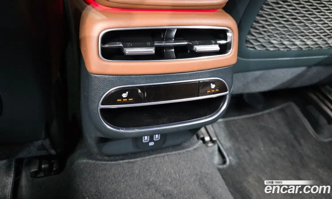 Genesis GV70 2022 2.5 автомат (гидро), фото 25