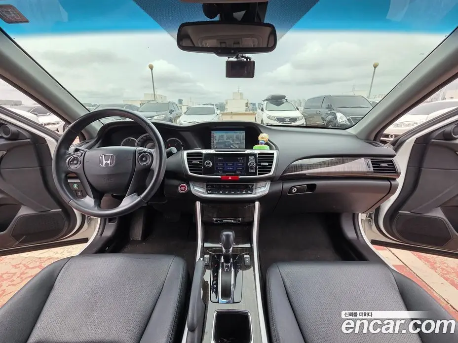 Honda Accord 2014 2.4 автомат (гидро), фото 7