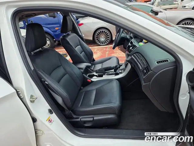 Honda Accord 2014 2.4 автомат (гидро), миниатюра 10