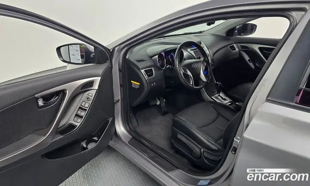 Hyundai Avante 2010 1.6 автомат (гидро), миниатюра 11 Hyundai Avante 2010 1.6 автомат (гидро), миниатюра 11