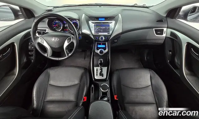 Hyundai Avante 2010 1.6 автомат (гидро), миниатюра 7 Hyundai Avante 2010 1.6 автомат (гидро), миниатюра 7