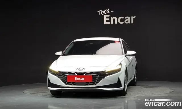 Hyundai Avante 2021 1.6 автомат (гидро), миниатюра 3