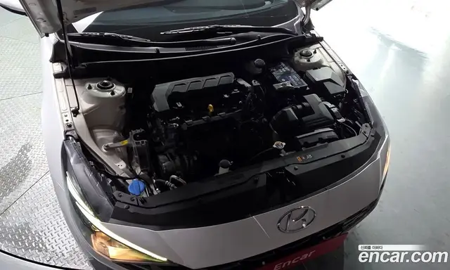 Hyundai Avante 2021 1.6 автомат (гидро), миниатюра 6