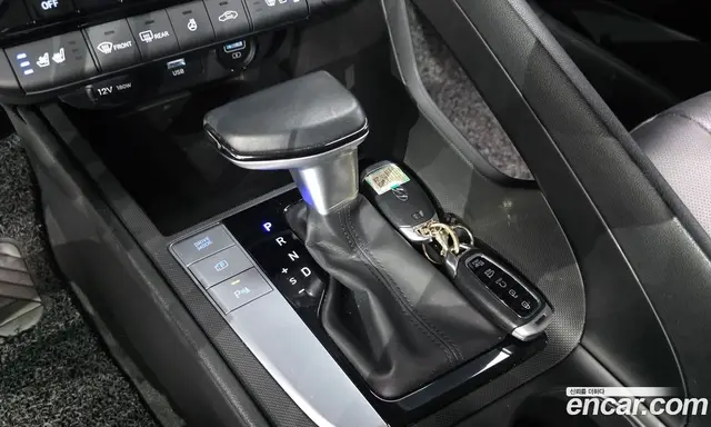 Hyundai Avante 2021 1.6 автомат (гидро), миниатюра 9