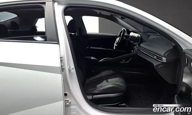 Hyundai Avante 2021 1.6 автомат (гидро), миниатюра 10