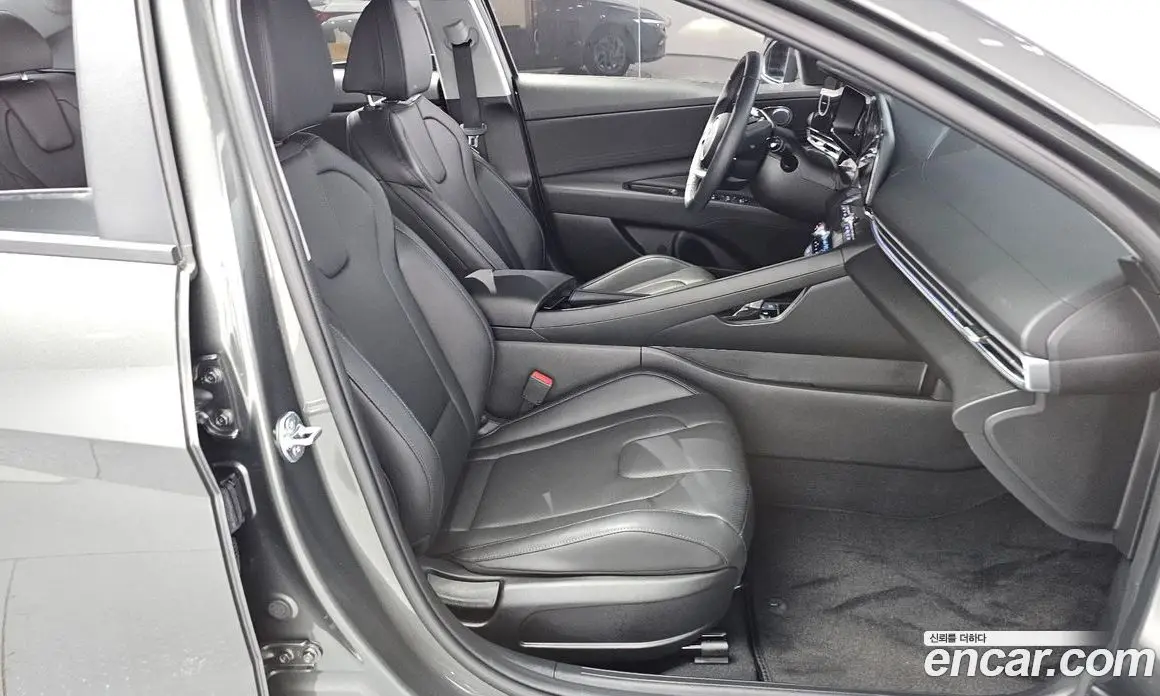 Hyundai Avante 2024 1.6 автомат (гидро), фото 13 Hyundai Avante 2024 1.6 автомат (гидро), фото 13