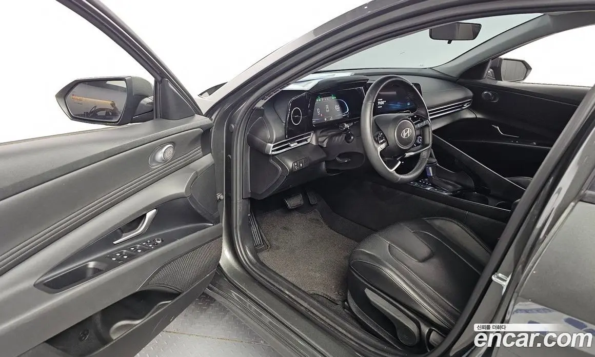 Hyundai Avante 2024 1.6 автомат (гидро), фото 17 Hyundai Avante 2024 1.6 автомат (гидро), фото 17
