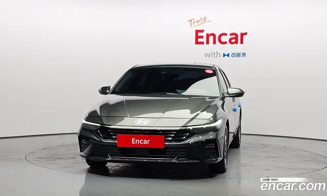 Hyundai Avante 2024 1.6 автомат (гидро), миниатюра 3 Hyundai Avante 2024 1.6 автомат (гидро), миниатюра 3