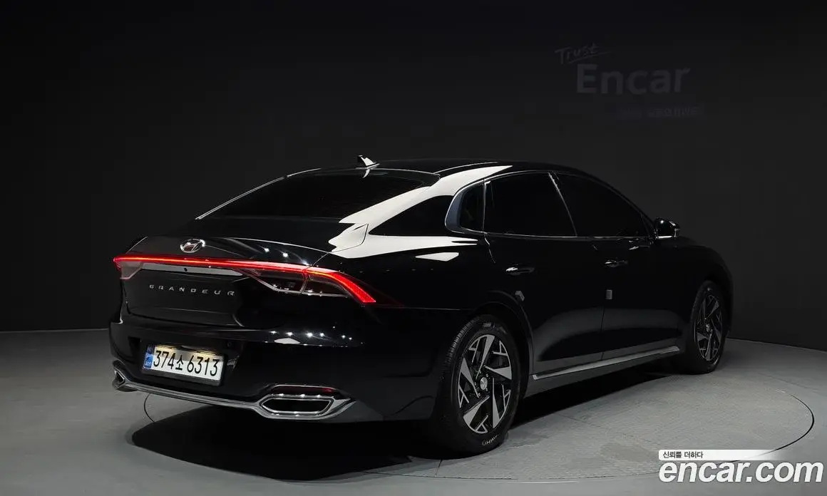 Hyundai Grandeur 2022 2.4 автомат (гидро), фото 2 Hyundai Grandeur 2022 2.4 автомат (гидро), фото 2
