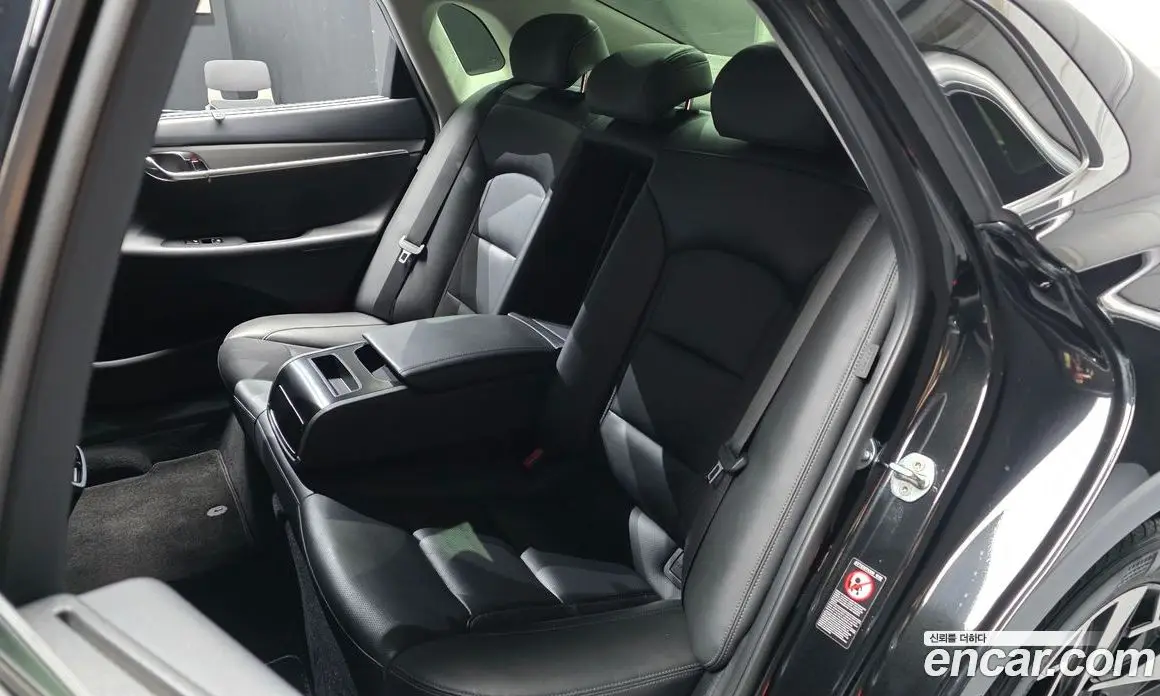 Hyundai Grandeur 2022 2.4 автомат (гидро), фото 18 Hyundai Grandeur 2022 2.4 автомат (гидро), фото 18