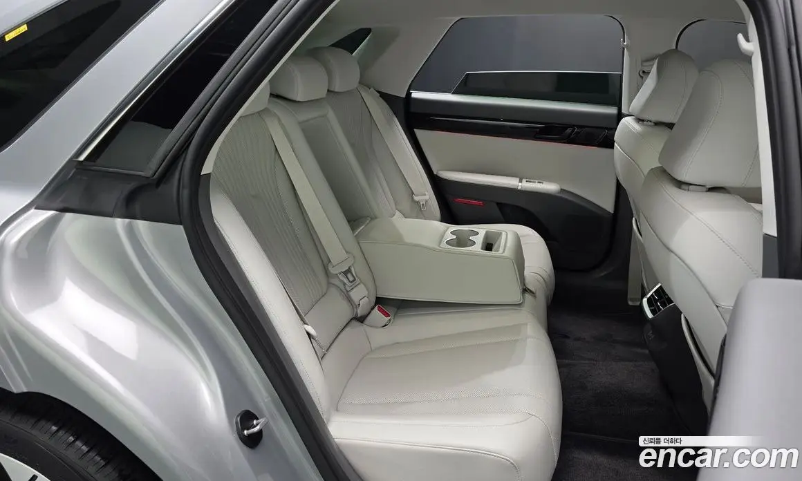 Hyundai Grandeur 2023 3.5 автомат (гидро), фото 17 Hyundai Grandeur 2023 3.5 автомат (гидро), фото 17