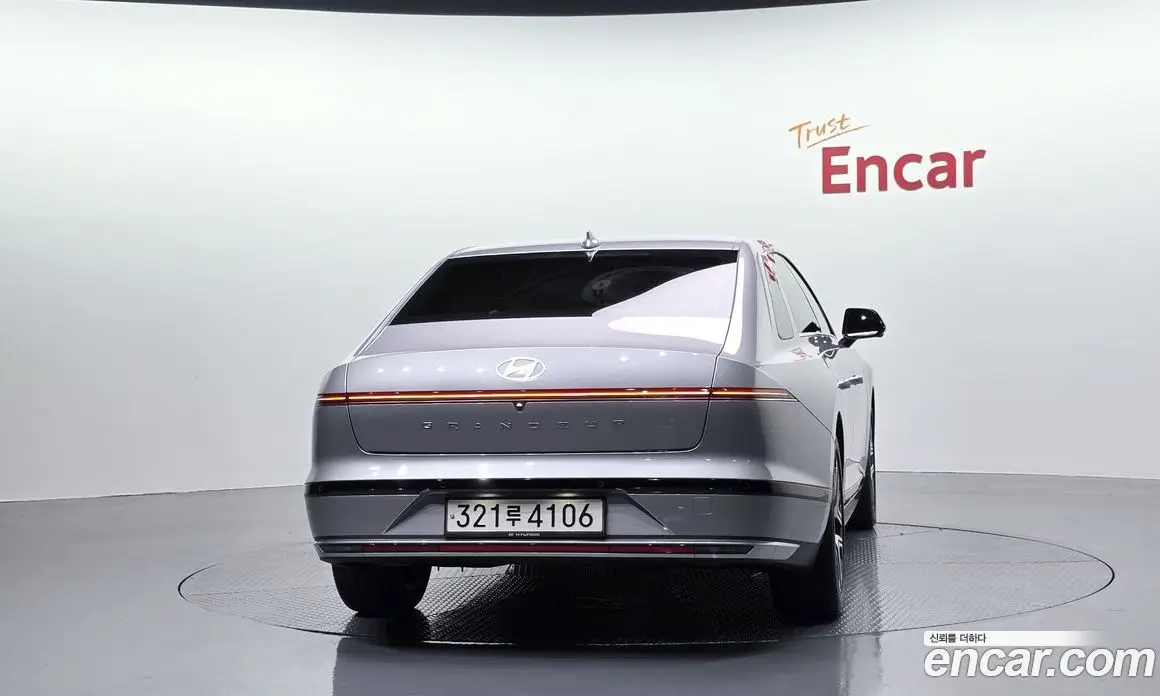 Hyundai Grandeur 2023 3.5 автомат (гидро), фото 4 Hyundai Grandeur 2023 3.5 автомат (гидро), фото 4