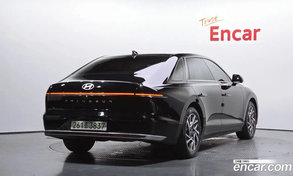 Hyundai Grandeur 2023 3.5 автомат (гидро), фото 1 Hyundai Grandeur 2023 3.5 автомат (гидро), фото 1