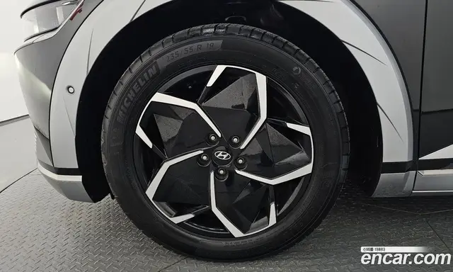 Hyundai Ioniq 5 2021 0.1 автомат (гидро), миниатюра 4 Hyundai Ioniq 5 2021 0.1 автомат (гидро), миниатюра 4