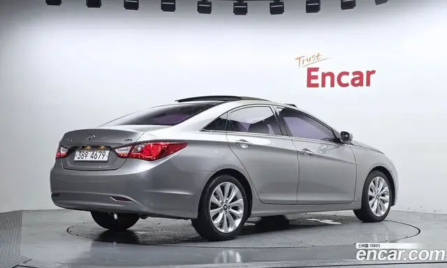 Hyundai Sonata 2009 2.0 автомат (гидро), миниатюра 2 Hyundai Sonata 2009 2.0 автомат (гидро), миниатюра 2