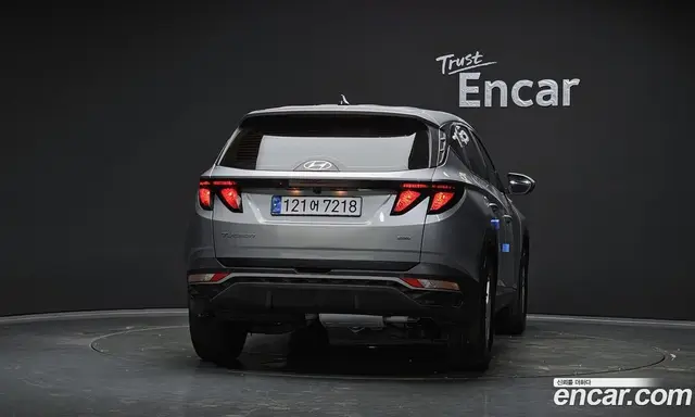Hyundai Tucson 2023 2.0 автомат (гидро), миниатюра 4