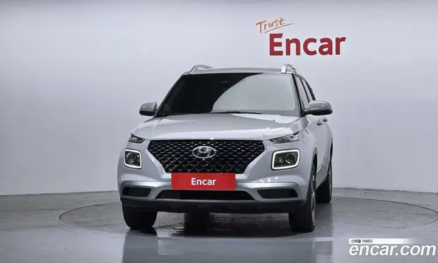 Hyundai Venue 2023 1.6 автомат (гидро), миниатюра 3 Hyundai Venue 2023 1.6 автомат (гидро), миниатюра 3