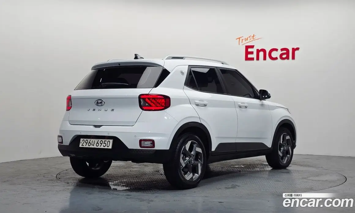 Hyundai Venue 2023 1.6 автомат (гидро), фото 2 Hyundai Venue 2023 1.6 автомат (гидро), фото 2
