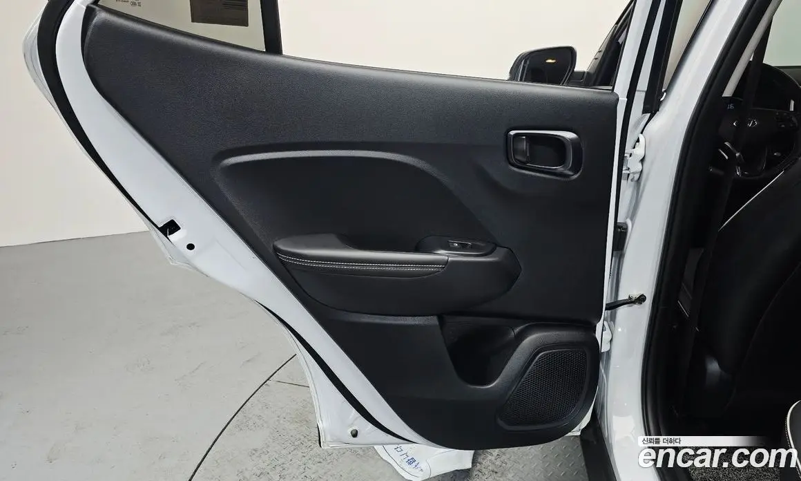 Hyundai Venue 2023 1.6 автомат (гидро), фото 15 Hyundai Venue 2023 1.6 автомат (гидро), фото 15