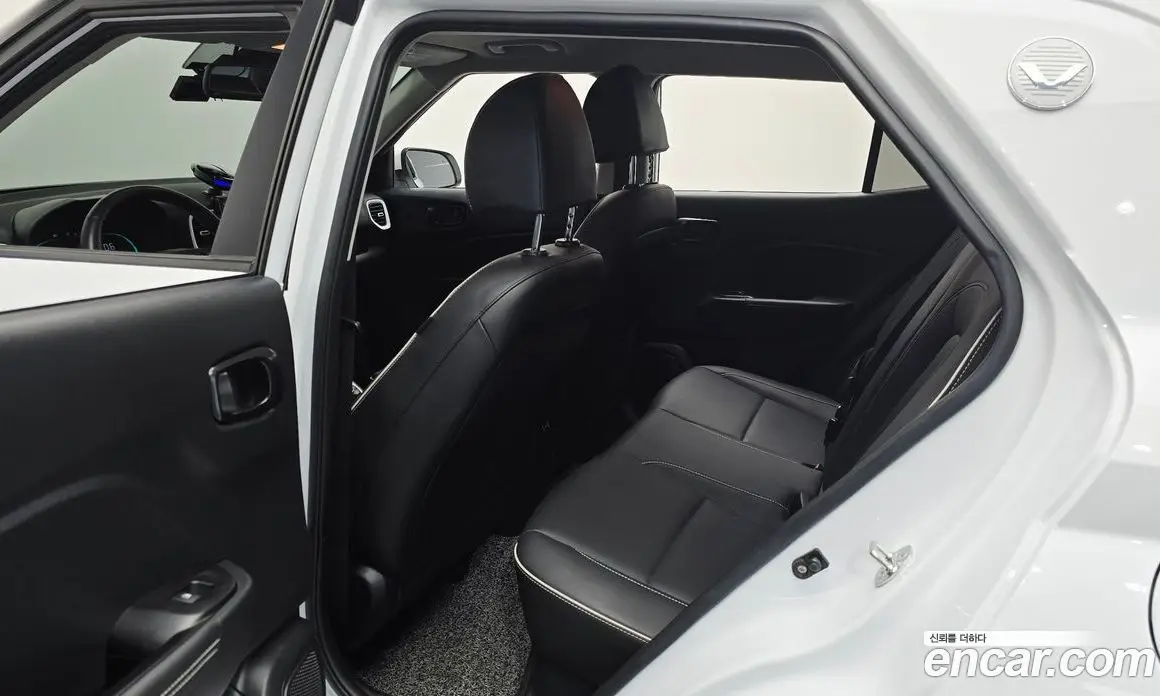 Hyundai Venue 2023 1.6 автомат (гидро), фото 17 Hyundai Venue 2023 1.6 автомат (гидро), фото 17
