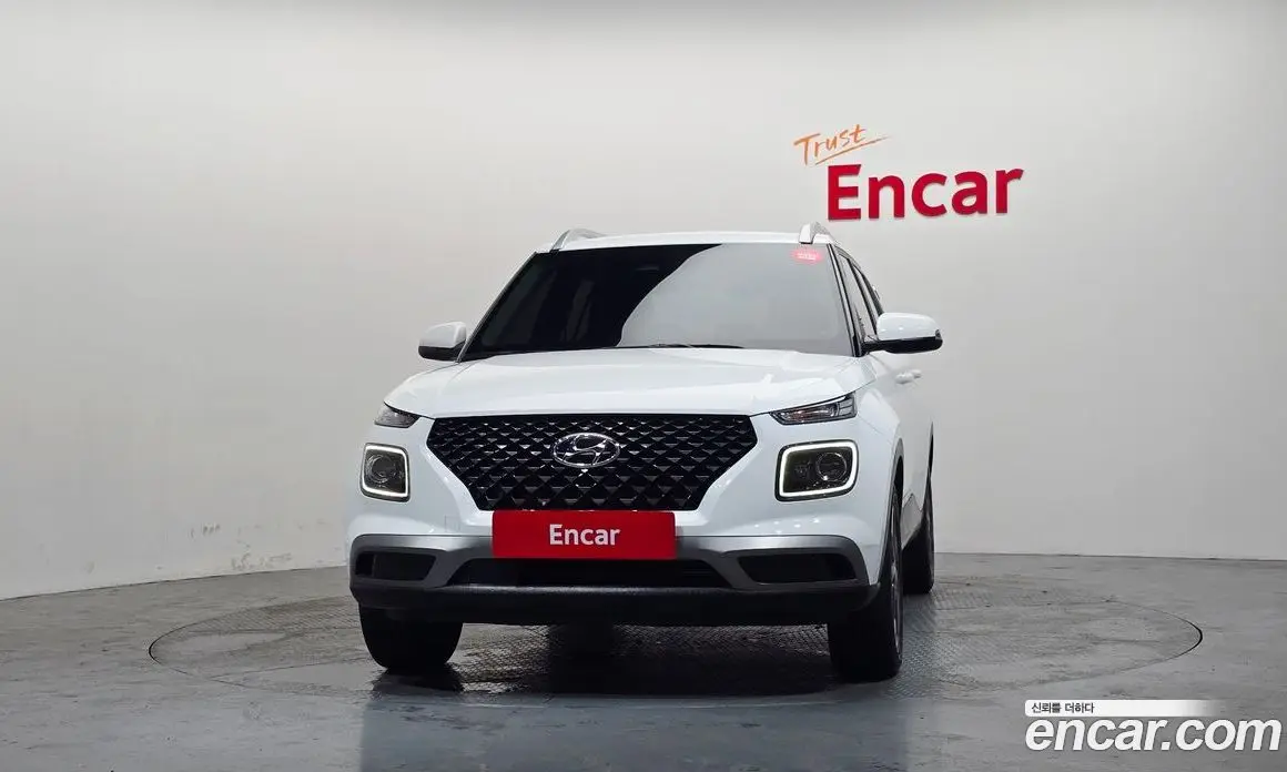 Hyundai Venue 2023 1.6 автомат (гидро), фото 3 Hyundai Venue 2023 1.6 автомат (гидро), фото 3