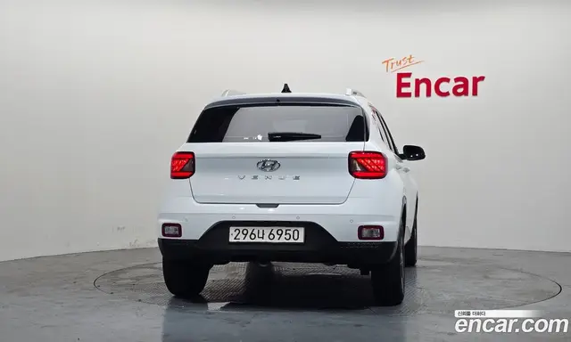 Hyundai Venue 2023 1.6 автомат (гидро), миниатюра 4 Hyundai Venue 2023 1.6 автомат (гидро), миниатюра 4