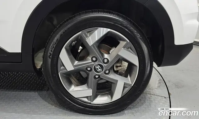 Hyundai Venue 2023 1.6 автомат (гидро), миниатюра 7 Hyundai Venue 2023 1.6 автомат (гидро), миниатюра 7
