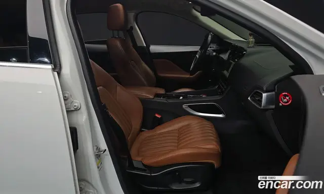 Jaguar F-Pace 2017 2.0 автомат (гидро), миниатюра 11 Jaguar F-Pace 2017 2.0 автомат (гидро), миниатюра 11