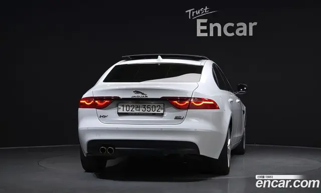 Jaguar XF 2019 2.0 автомат (гидро), миниатюра 4 Jaguar XF 2019 2.0 автомат (гидро), миниатюра 4