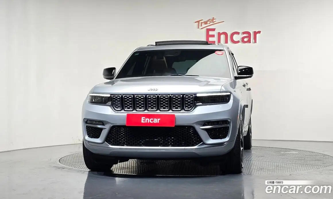Jeep Cherokee 2023 2.0 автомат (гидро), фото 3 Jeep Cherokee 2023 2.0 автомат (гидро), фото 3