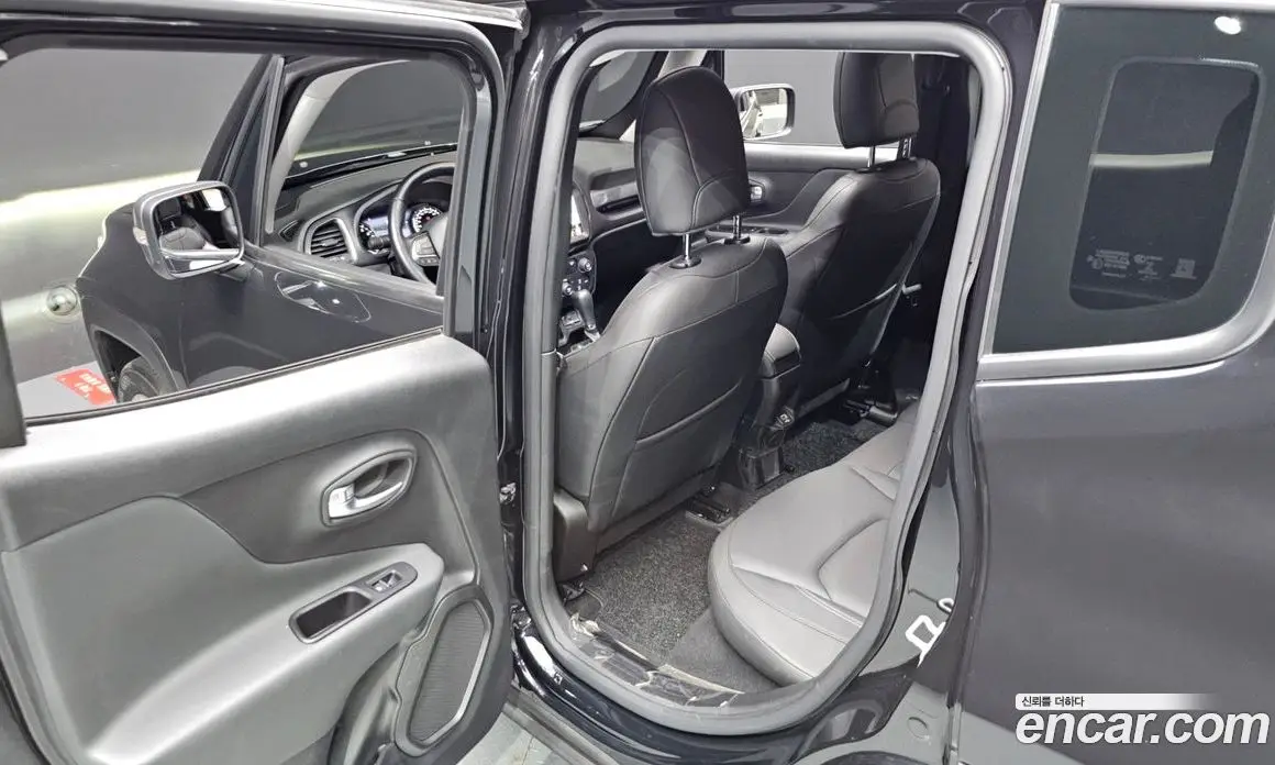 Jeep Renegade 2021 2.4 автомат (гидро), фото 23