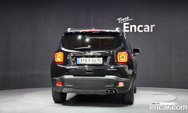 Jeep Renegade 2021 2.4 автомат (гидро), миниатюра 4