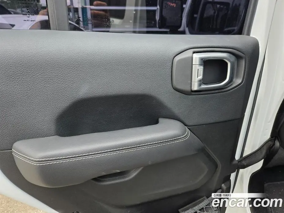 Jeep Wrangler 2019 2.0 автомат (гидро), фото 13 Jeep Wrangler 2019 2.0 автомат (гидро), фото 13