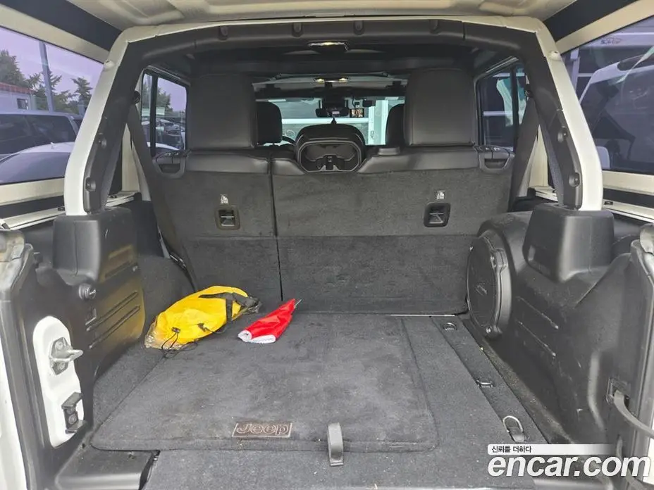 Jeep Wrangler 2019 2.0 автомат (гидро), фото 14 Jeep Wrangler 2019 2.0 автомат (гидро), фото 14