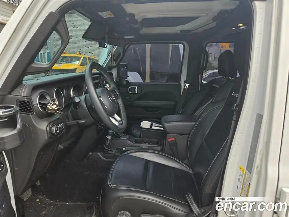 Jeep Wrangler 2019 2.0 автомат (гидро), фото 5 Jeep Wrangler 2019 2.0 автомат (гидро), фото 5